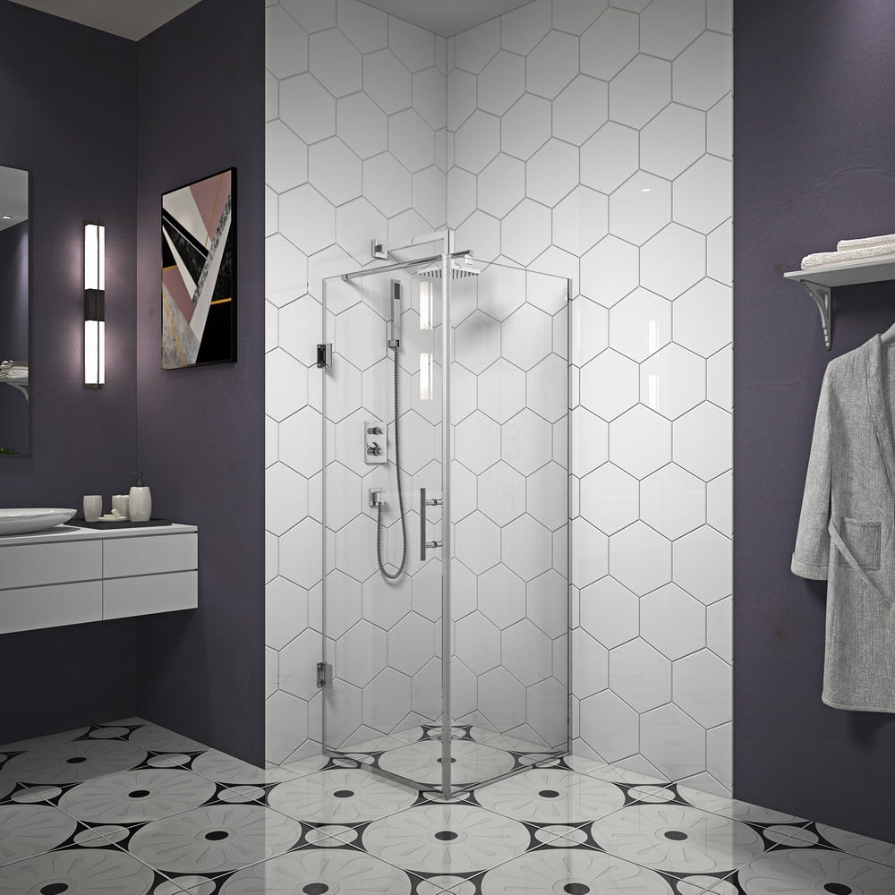 Aluminum doorknobs in the hotel's square water-resistant glass shower room RL-A22
